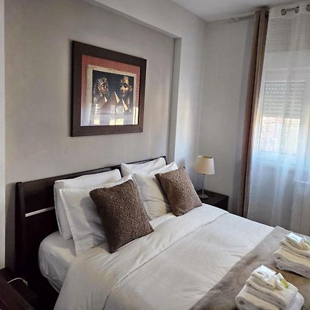 Făgăraş Modern Apartament מראה חיצוני תמונה
